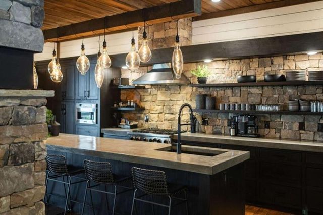 224 Eagle Ridge, Morganton, GA 30560