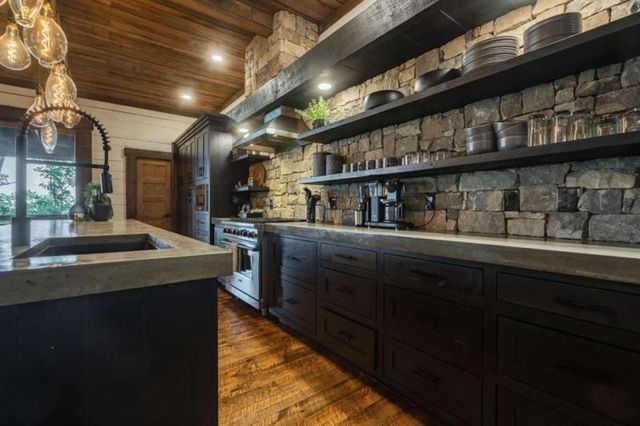 224 Eagle Ridge, Morganton, GA 30560