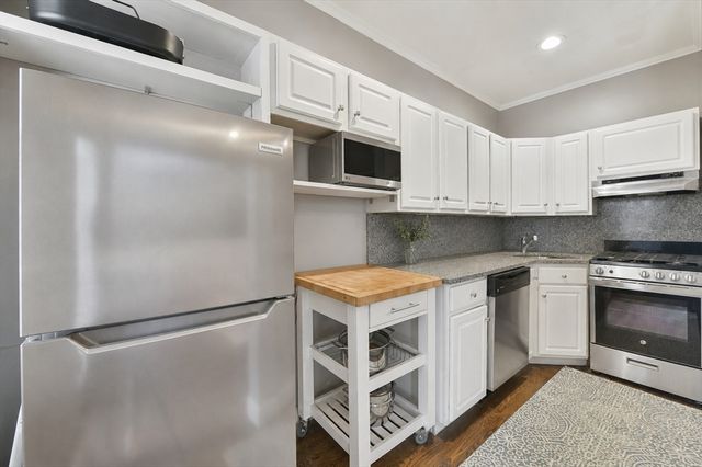 253 Gold St 2, Boston, MA 02127