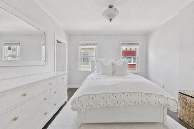 253 Gold St 2, Boston, MA 02127