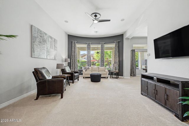 40802 N THUNDER HILLS Court, Phoenix, AZ 85086