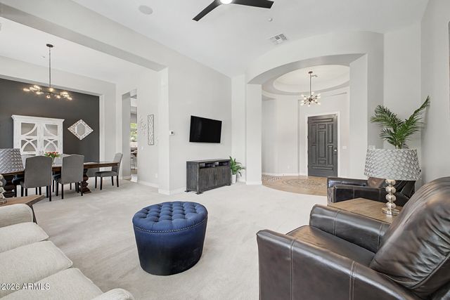 40802 N THUNDER HILLS Court, Phoenix, AZ 85086