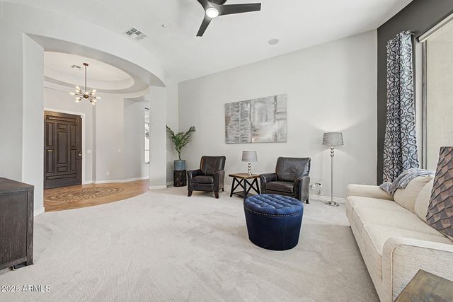 40802 N THUNDER HILLS Court, Phoenix, AZ 85086