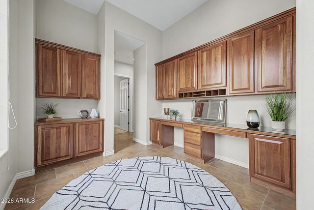 40802 N THUNDER HILLS Court, Phoenix, AZ 85086