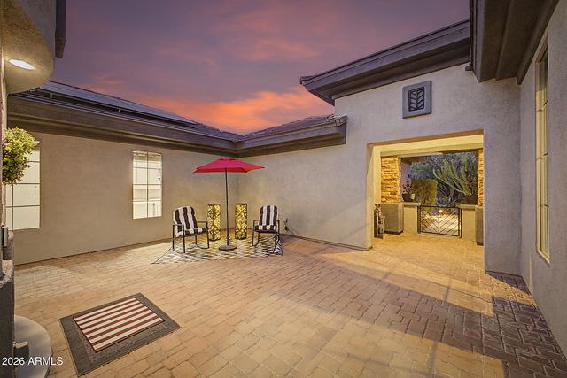 40802 N THUNDER HILLS Court, Phoenix, AZ 85086