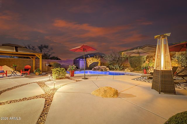 40802 N THUNDER HILLS Court, Phoenix, AZ 85086