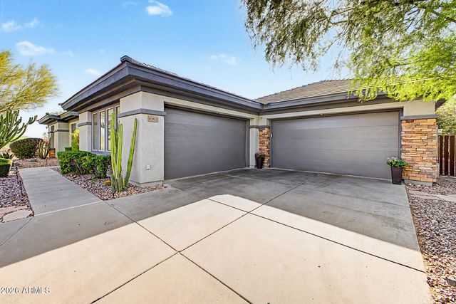 40802 N THUNDER HILLS Court, Phoenix, AZ 85086