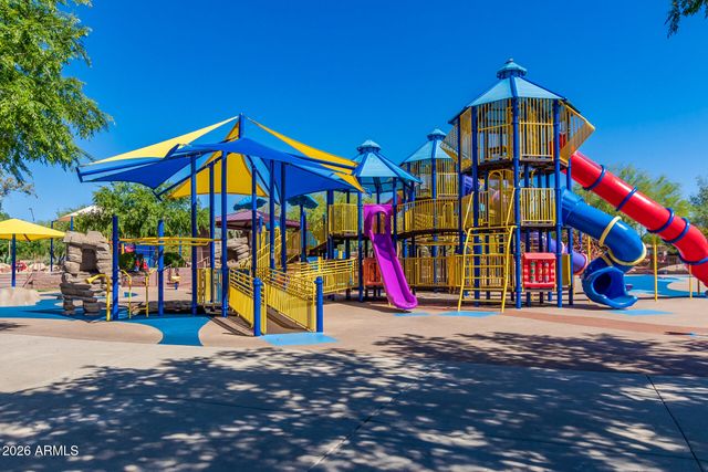 40802 N THUNDER HILLS Court, Phoenix, AZ 85086