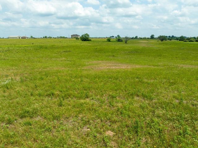 0 Wolchik Rd, Sealy, TX 77474