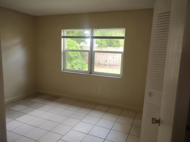2891 Gulfstream Road, Palm Springs, FL 33461