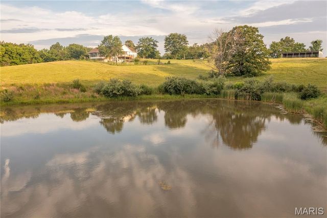 1010 Tick Ridge Road, Silex, MO 63377