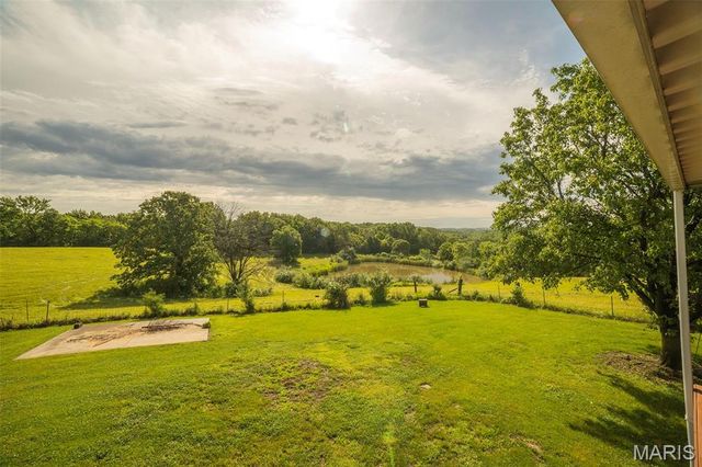 1010 Tick Ridge Road, Silex, MO 63377
