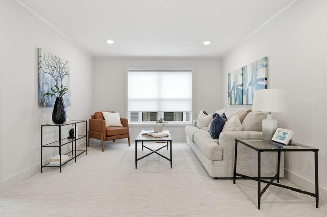 380 Laurel Curve, Golden Valley, MN 55426