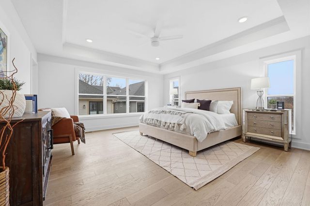 380 Laurel Curve, Golden Valley, MN 55426