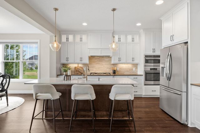 16568 Duluth Trail, Lakeville, MN 55044
