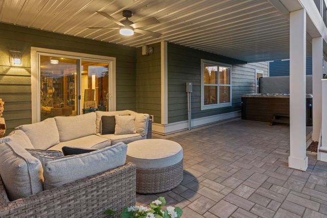 16568 Duluth Trail, Lakeville, MN 55044