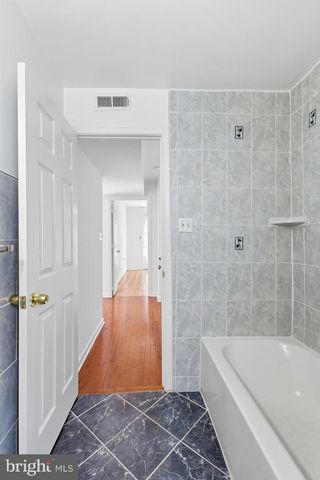 227 HAWAII AVE NE, Washington, DC 20011