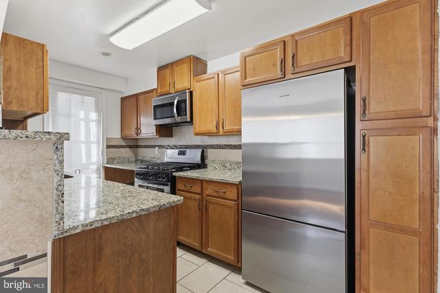 227 HAWAII AVE NE, Washington, DC 20011