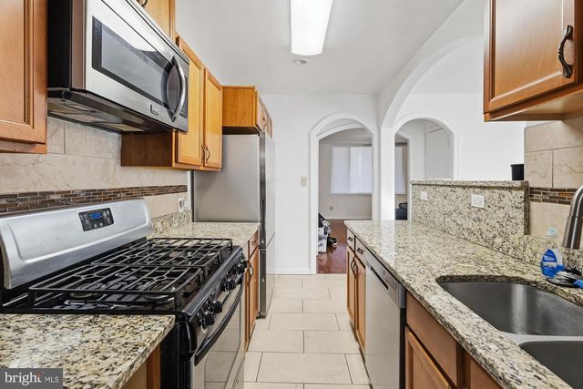 227 HAWAII AVE NE, Washington, DC 20011