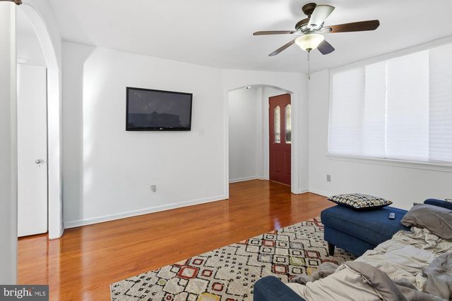 227 HAWAII AVE NE, Washington, DC 20011