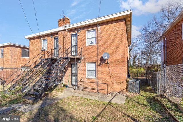 227 HAWAII AVE NE, Washington, DC 20011