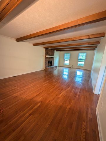 130 Nathan Forest DR, Hendersonville, TN 37075