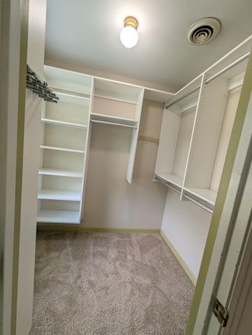 130 Nathan Forest DR, Hendersonville, TN 37075