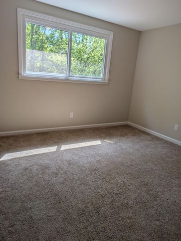 130 Nathan Forest DR, Hendersonville, TN 37075