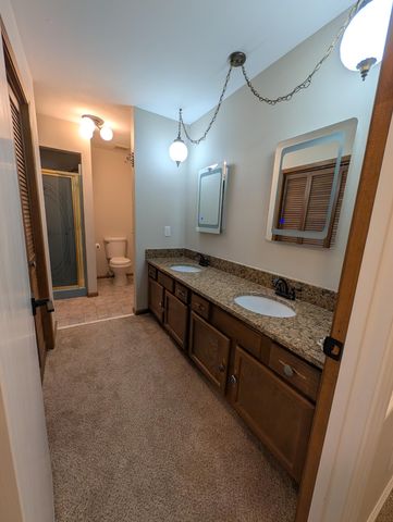 130 Nathan Forest DR, Hendersonville, TN 37075