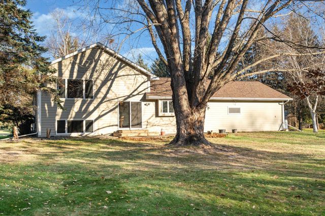 12288 Europa Avenue N, Hugo, MN 55110