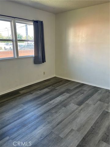 6032 Florence Avenue, Bell Gardens, CA 90201