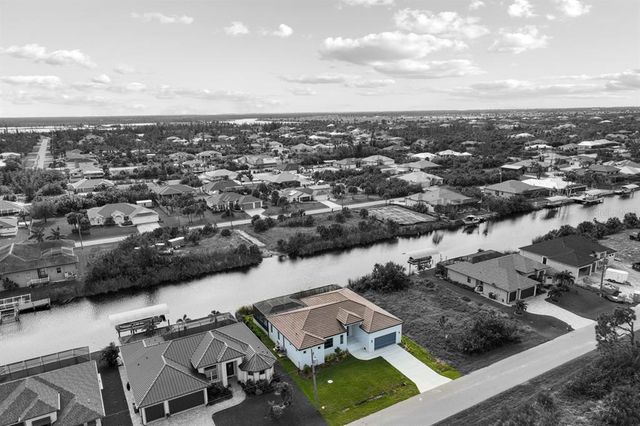 15384 HENNIPEN CIRCLE, Port Charlotte, FL 33981
