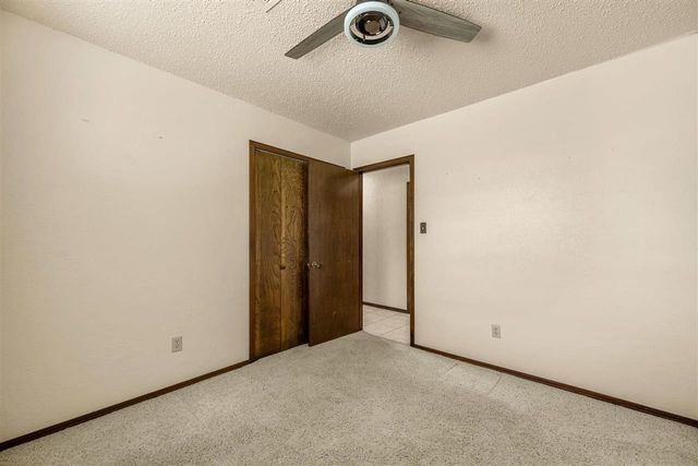1704 SE Indiana Ave, Lawton, OK 73501