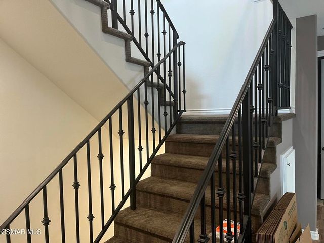 1204 Vista Heights Court, Newbury Park, CA 91320