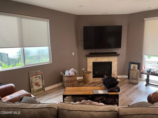 1204 Vista Heights Court, Newbury Park, CA 91320