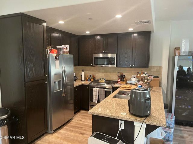 1204 Vista Heights Court, Newbury Park, CA 91320