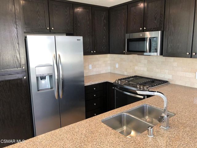 1204 Vista Heights Court, Newbury Park, CA 91320