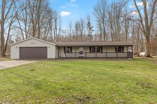 35081 Sweet Lake Drive, Bloomingdale Twp, MI 49055