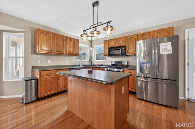 1222 Pinehurst Club Court, O'fallon, MO 63366