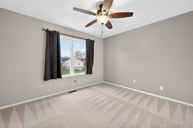 1222 Pinehurst Club Court, O'fallon, MO 63366