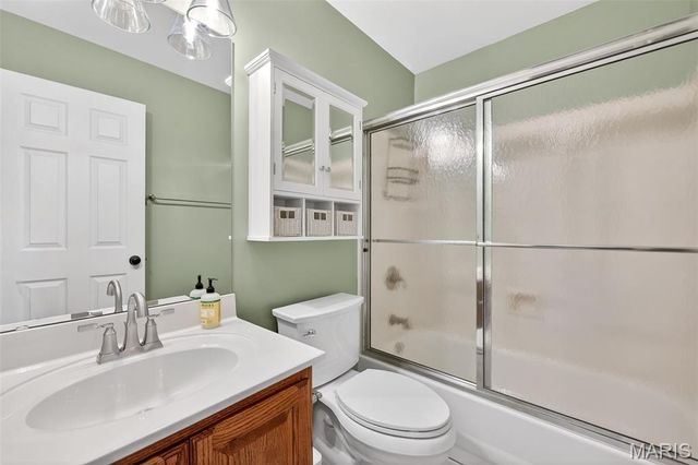 1222 Pinehurst Club Court, O'fallon, MO 63366