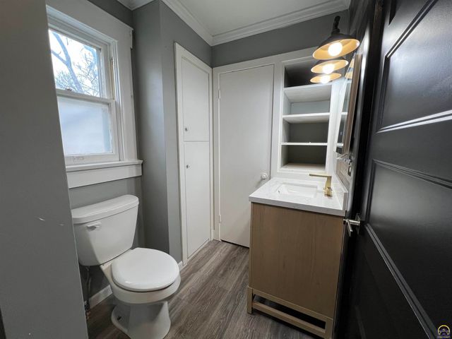 510 Cottonwood ST, Emporia, KS 66801