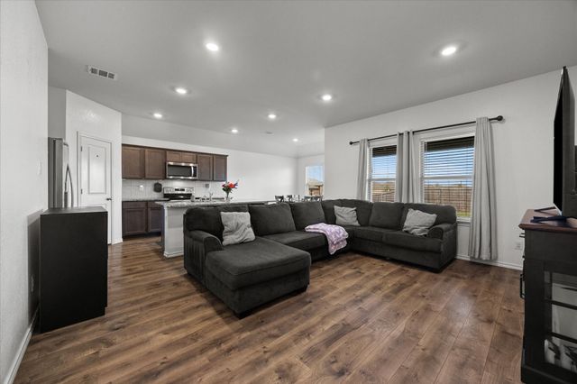 701 Saddle Oak Lane, Josephine, TX 75189