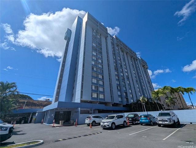 3045 Ala Napuaa Place 1607, Honolulu, HI 96818