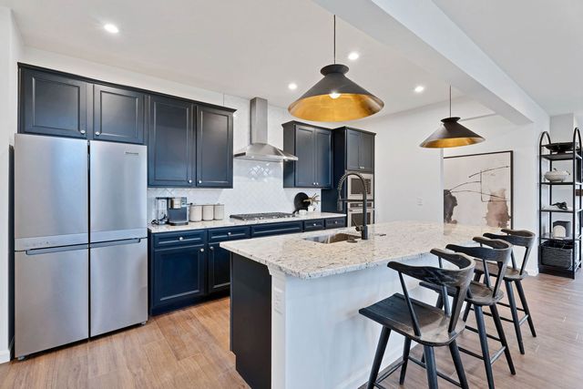 6238 Links Drive 04001, Woodridge, IL 60517