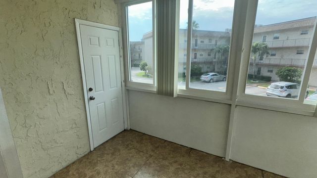 715 Lori Drive 201, Palm Springs, FL 33461