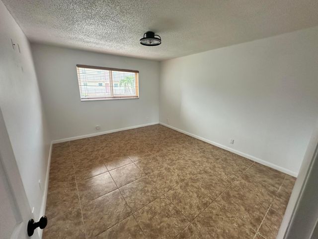 715 Lori Drive 201, Palm Springs, FL 33461