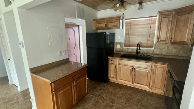 715 Lori Drive 201, Palm Springs, FL 33461
