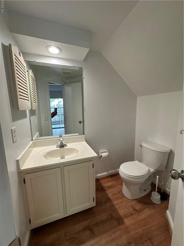 1049 Shelford CT, Virginia Beach, VA 23454
