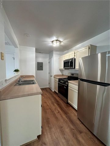 1049 Shelford CT, Virginia Beach, VA 23454